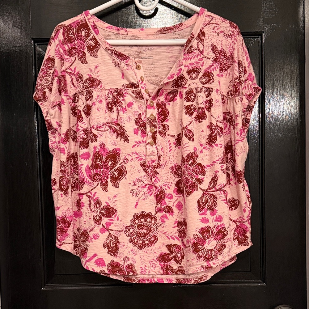 Anthropologie Pilcro Pink Floral Ruched Henley Top Size Medium